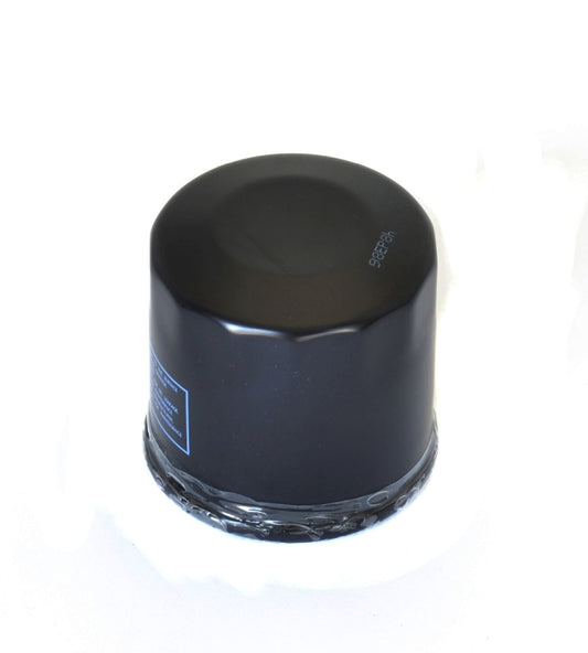 Oil filter TRIUMPH BONNEVILLE 800 '01-'04, DAYTONA 955 '99-'04, SPEED TRIPLE / SPRINT 955 '01-'04, TIGER 955 '01-'04, BENELLI BN 302 '15-'20, TRK 502 '17-'23, LEONCIO 500 '16-'23, BN 600 '14-'16 (OEM: T1210200; 260146090010) (HF191), Athena