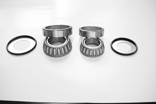 STEERING HEAD BEARINGS WITH SEALS HONDA CB / CBR GL ST VF VFR VT VTX (22-1020) (MADE IN JAPAN)