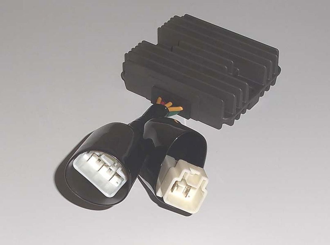 VOLTAGE REGULATOR HONDA CBR 1000RR '04-'05 (OEM:31600-MEL-013) (MADE IN JAPAN)