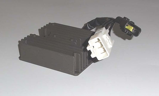 VOLTAGE REGULATOR SUZUKI AM 650 BURGMAN '03-'10, VZ 1500 INTRUDER '09-'10, VLR/VZR 1800 '06-'11 (OEM: 32800-10G20) (MADE IN JAPAN)